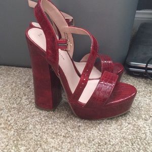 New Look Crocodile Platform Heels Size 6
